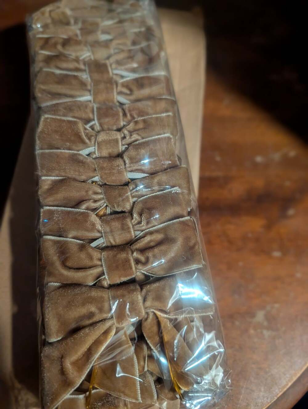 24 PCS Velvet Christmas Gift Wrap 1 Inch Wide Khaki